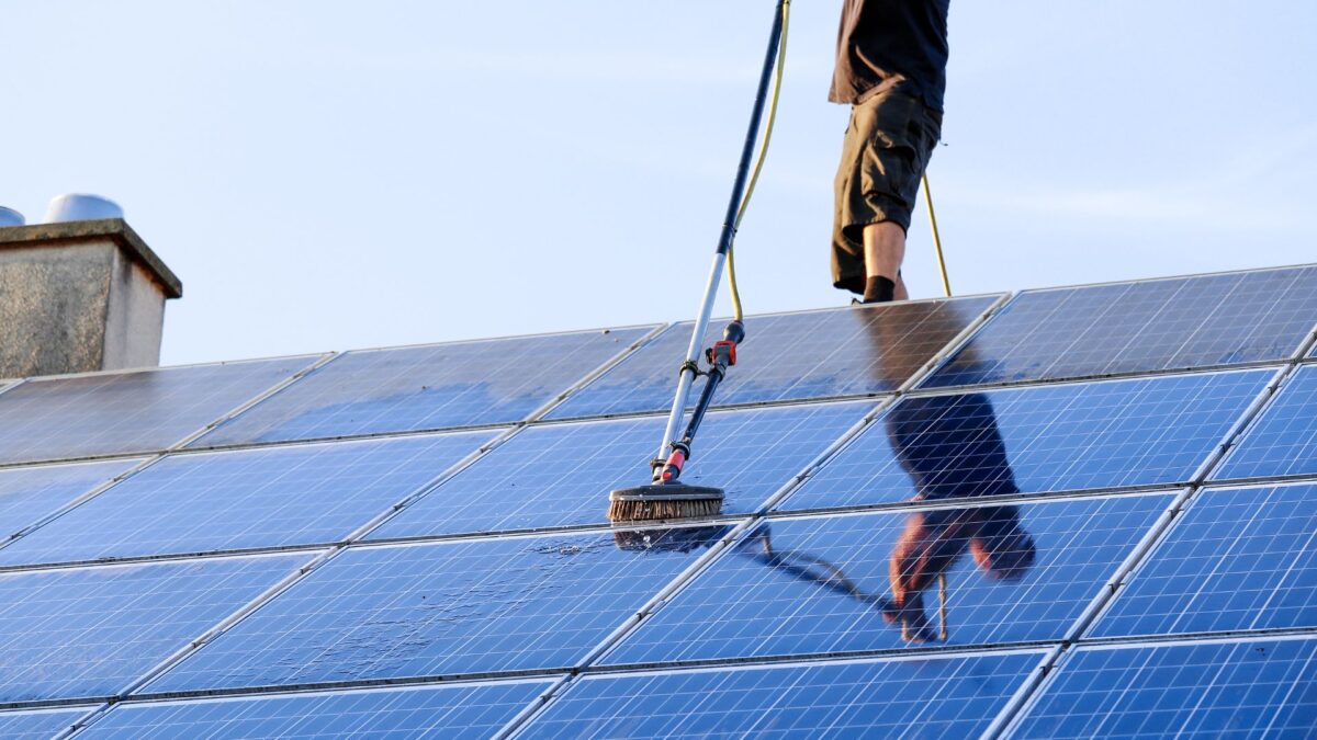 instalar placas solares mantenimiento placas solares vida util paneles solares